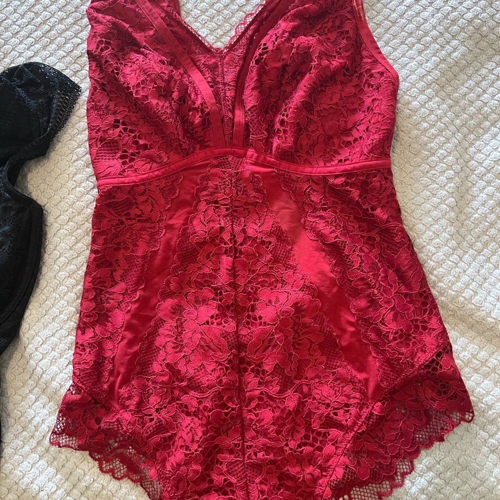 Bravissimo Red Lace Bodysuit (30GG-H)